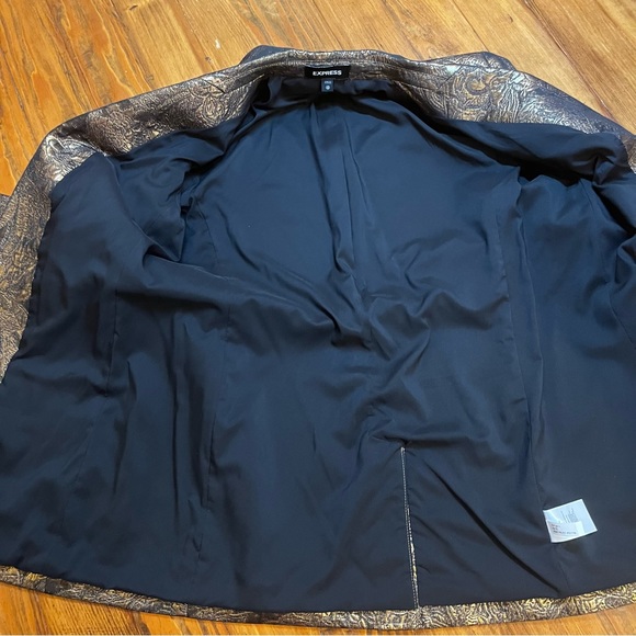 EXPRESS METALLIC OVERSIZED JACQUARED BLAZER in XS - Picture 9 of 10